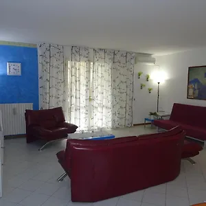 https://la-martlona.emilia-romagnahotels.net