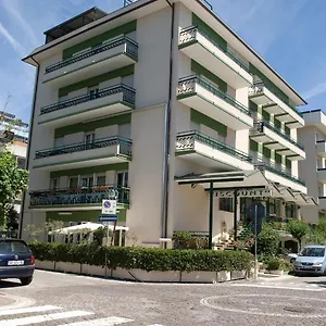 Viscount Hotel